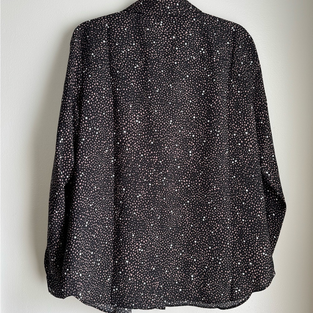 Black Patterned button down - Picture 3 of 4